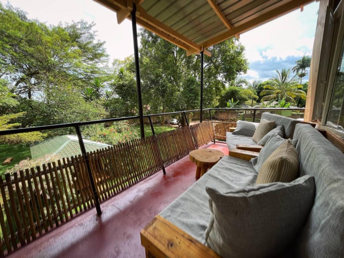 بيت شباب Jinja Backpackers المظهر الخارجي الصورة