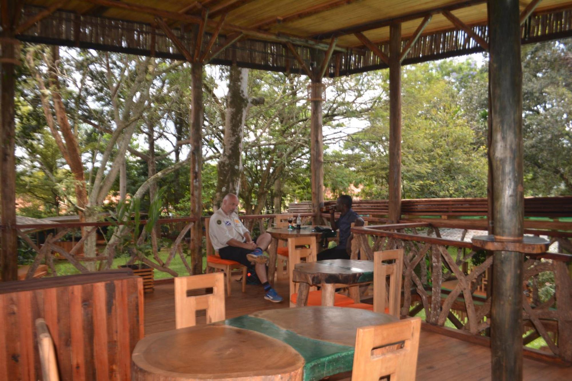 بيت شباب Jinja Backpackers المظهر الخارجي الصورة